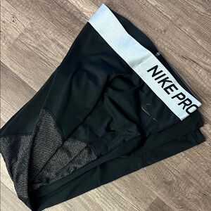 Nike Dri-FIT Black Leggings with Silver Trim